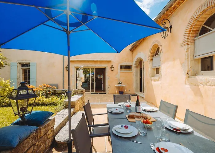 Maison Coeur De Bastide-piscine, Ping Pong & Salle De Jeux * Vianne